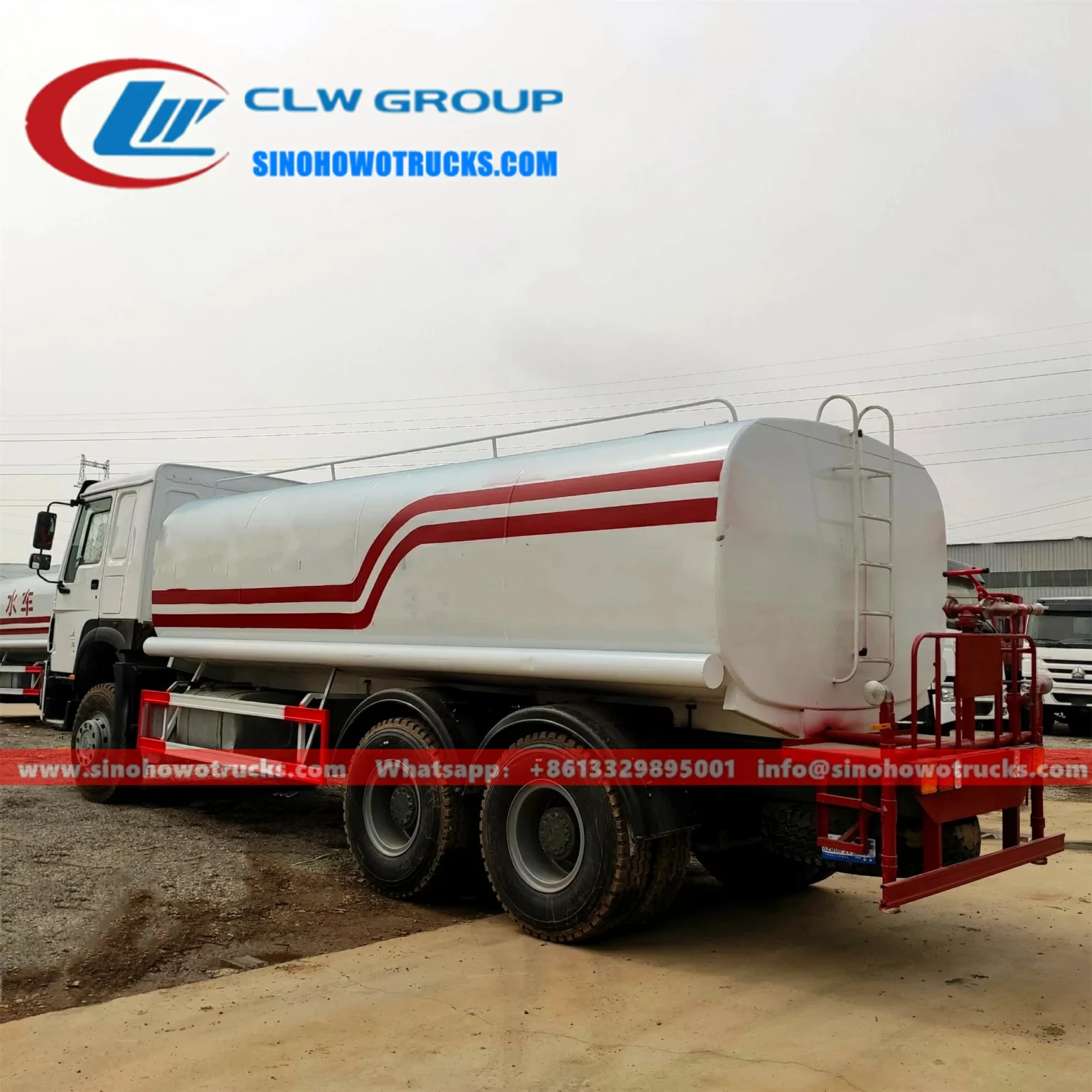 6X4 Sinotruk Howo 5000 gallons water delivery truck Colombia