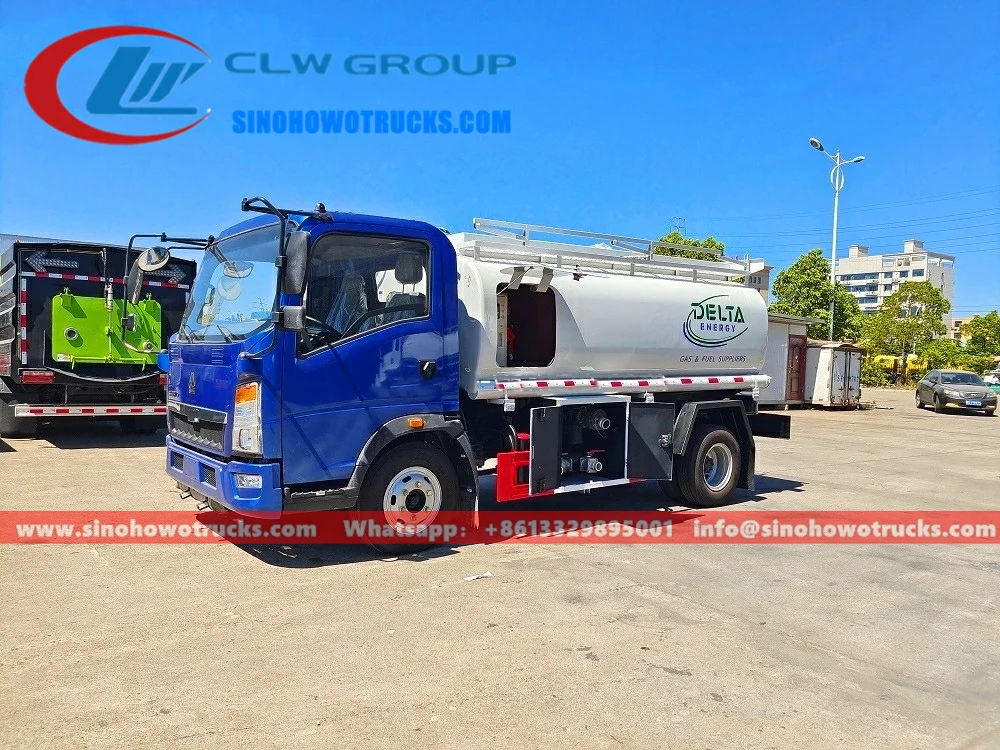 Sinotruk Howo 1000 gallon diesel tanker Sri Lanka