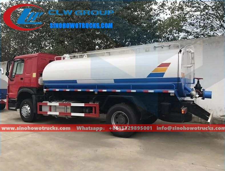 Sinotruk Howo 12000liters septic tank truck Malawi
