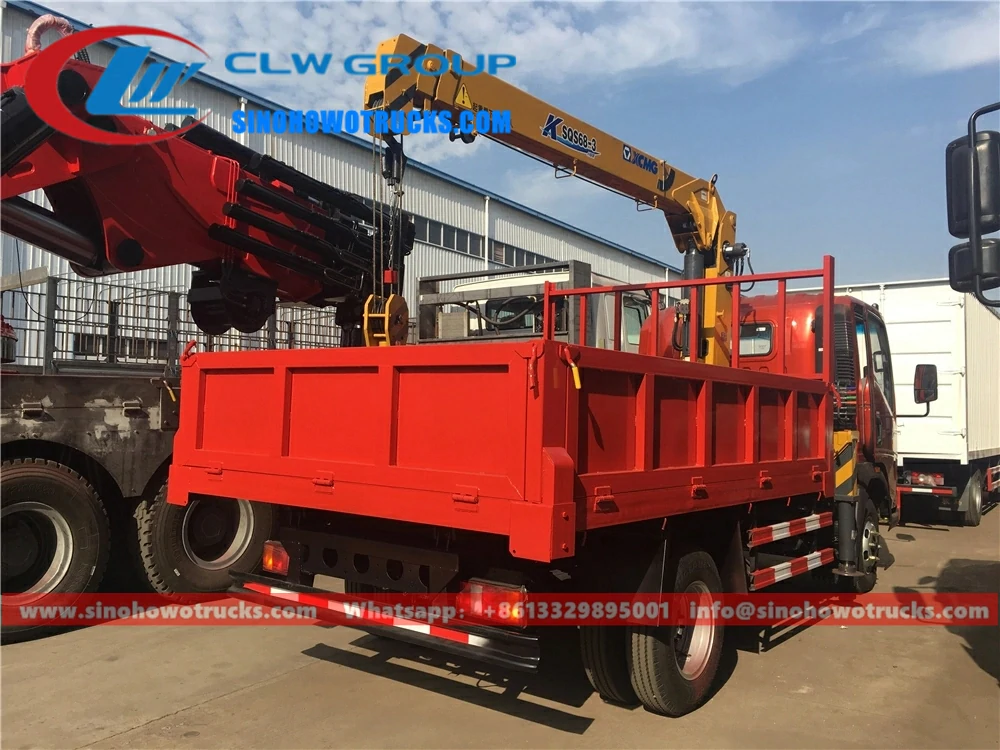 Sinotruk Howo 5 ton mini truck mounted crane for sale Senegal