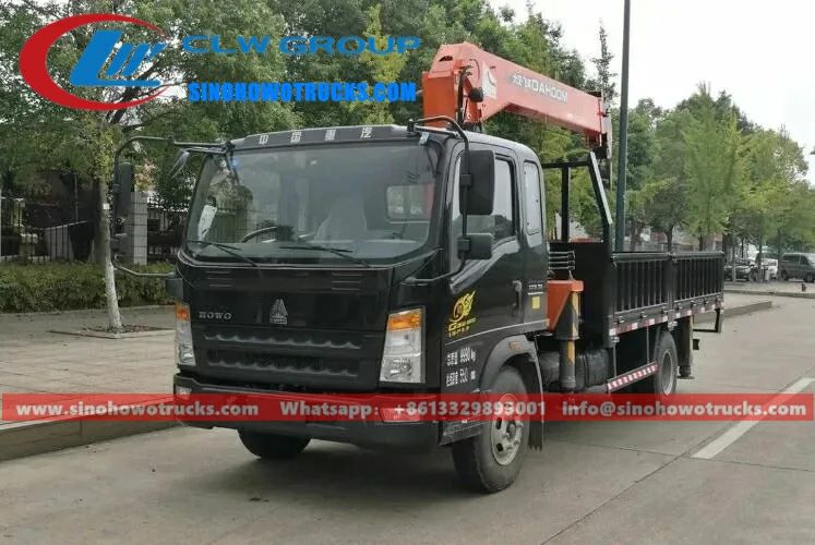 Sinotruk Howo 5 ton truck mounted crane for sale togo