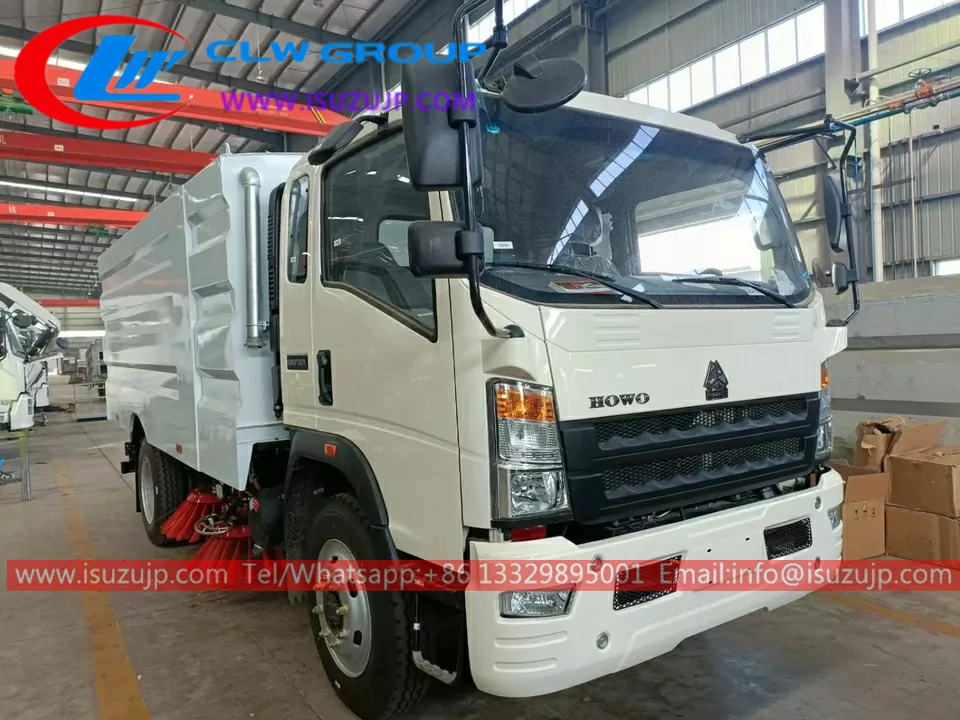 Sinotruk Howo 7cbm street vacuum truck Vietnam